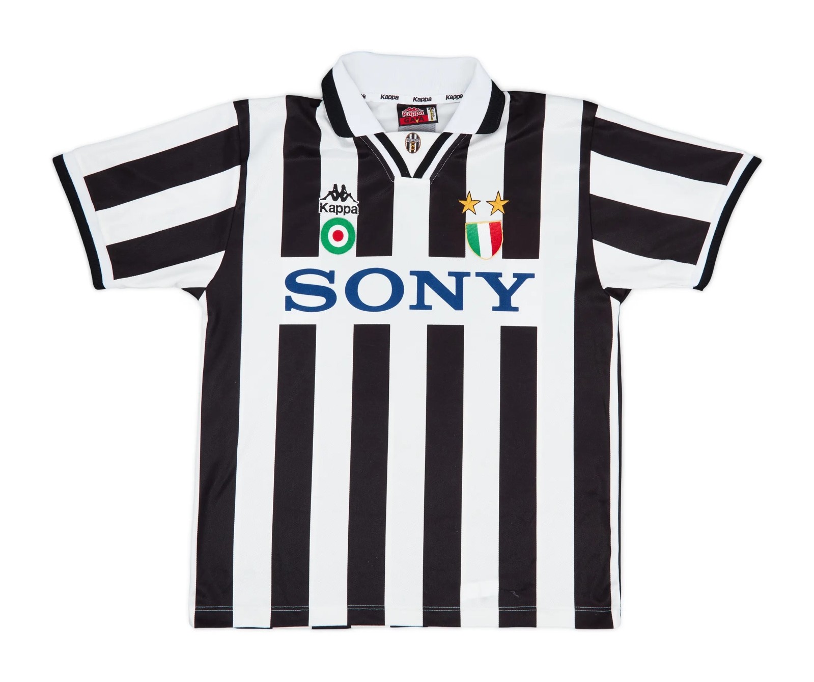 Juventus 1995-96 home kit