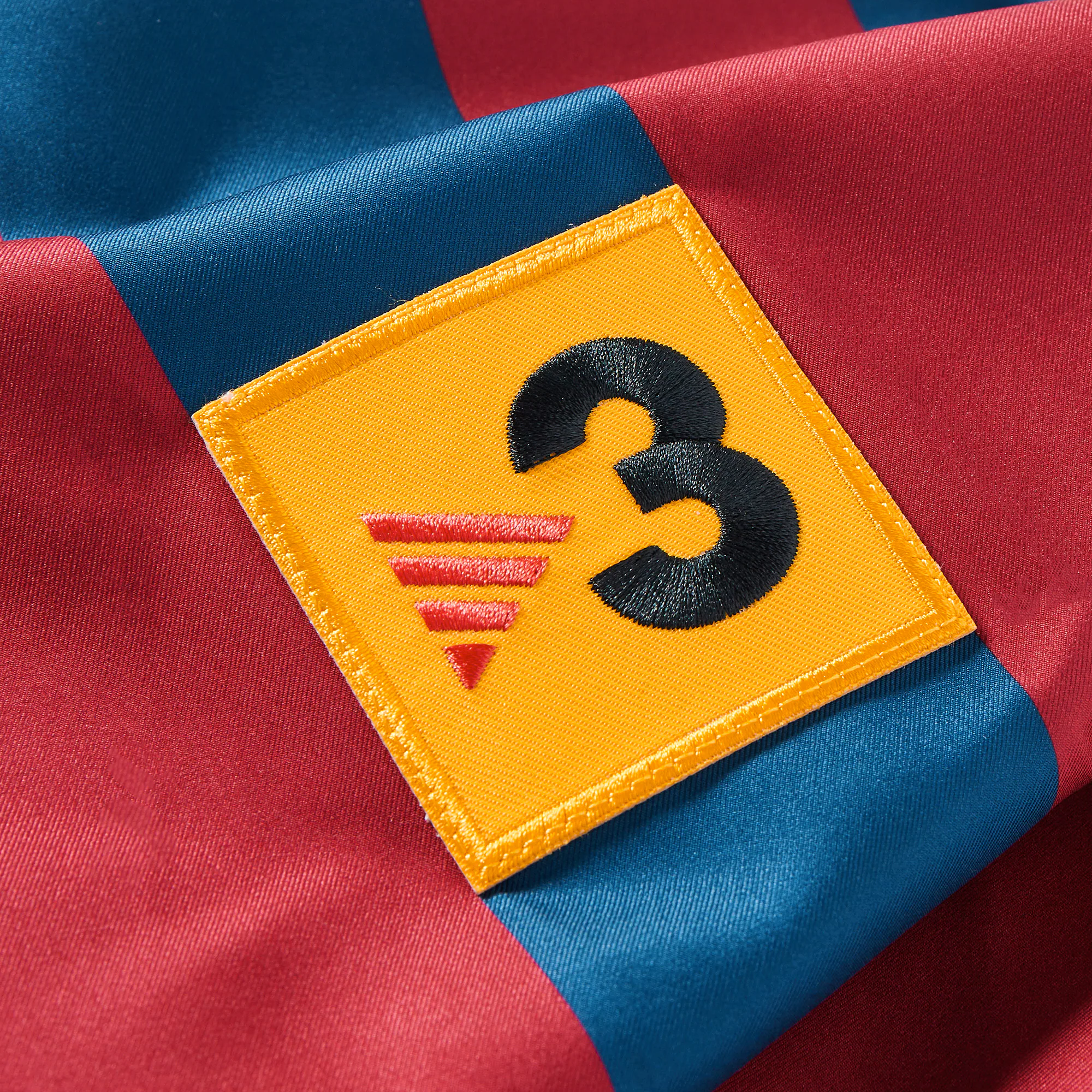 Barcelona reissue detail