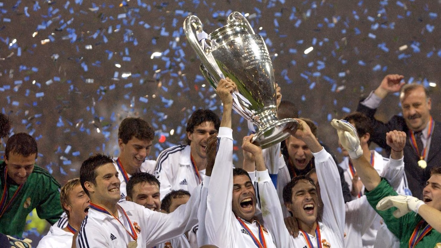 Real Madrid celebrate winning the 2002 Champions League