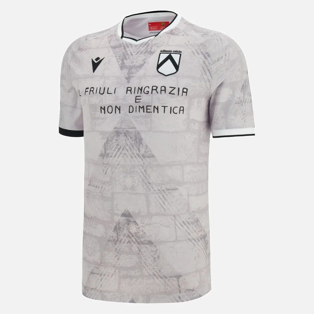 Udinese commemorative shirt front